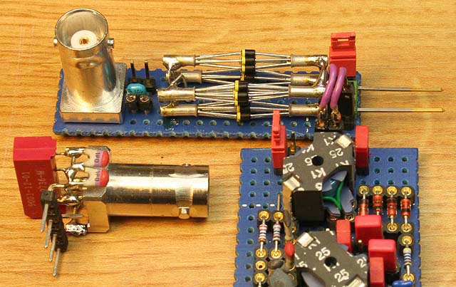 Two Circuits to Simulte a Capsule